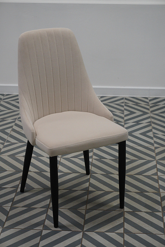 Стул на металлокаркасе Kora green / black из шоурума 11