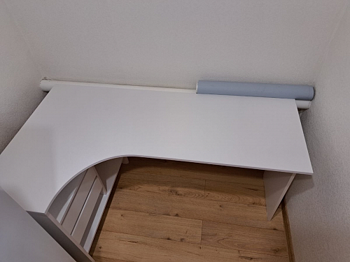 Письменный стол СПм-25 левый белый  - Уцененный экземпляр фото покупателя 1