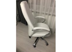 Компьютерное кресло Aragon белое фото покупателя 37