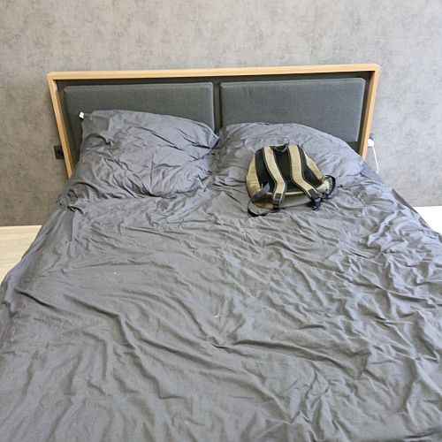 Двуспальная кровать Клауд 160х200 парящая дуб крафт золотой / антрацит фото покупателя 229