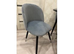 Стул на металлокаркасе Gabi 1 бежевый / черный с серебряными наконечниками фото покупателя 466