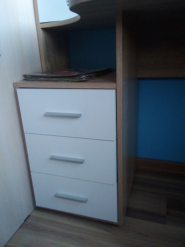 Стол компьютерный КСТ-16 бетон / белый фото покупателя 57