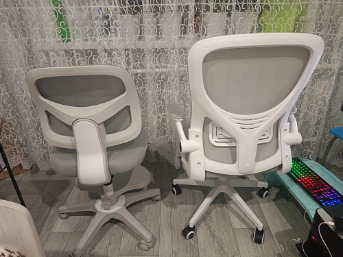 Компьютерное кресло Konfi light gray / white фото покупателя 124