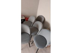 Стул на металлокаркасе Gabi 1 бежевый / черный с серебряными наконечниками фото покупателя 88