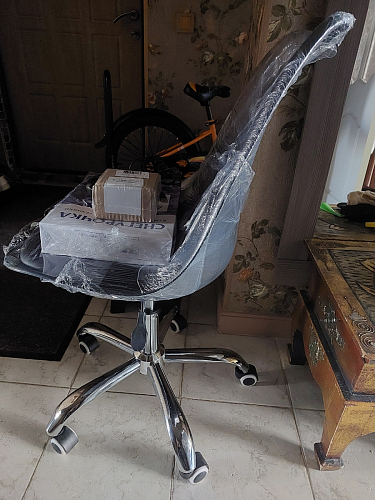 Компьютерное кресло Kolin с подушкой clear / white фото покупателя 468