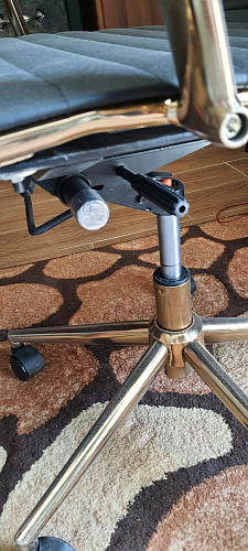 Компьютерное кресло Reus черная сетка / хром фото покупателя 55