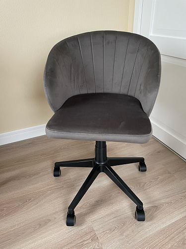 Компьютерное кресло Пард confetti silver серый / черный фото покупателя 40