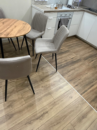 Стул на металлокаркасе Седа 360 К латте (velutto 08) / белый фото покупателя 347