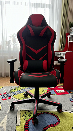 Компьютерное кресло Racer черное / голубое фото покупателя 83