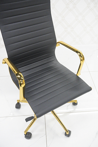 Компьютерное кресло Reus black / chrome из шоурума 3