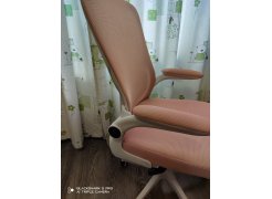 Компьютерное кресло Konfi light gray / white фото покупателя 98