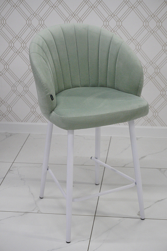 Полубарный стул Бэнбу marseille 13 / черный из шоурума 2