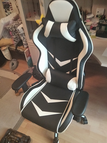 Компьютерное кресло Racer черный / красный / бежевый фото покупателя 122