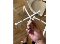 Стул на металлокаркасе Kora green / black фото покупателя 380