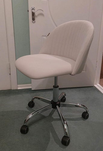 Компьютерное кресло Melody черное фото покупателя 84