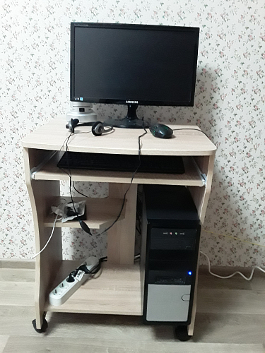 Компьютерный стол Джаз-27 дуб молочный - Уцененный экземпляр фото покупателя 1