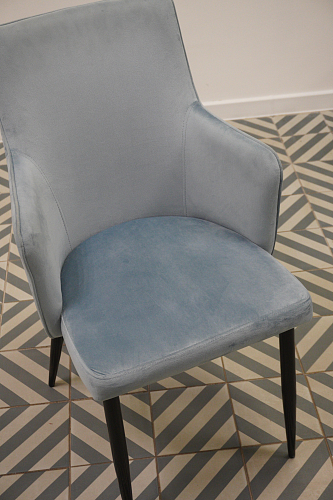 Стул на металлокаркасе Benza dark blue из шоурума 3