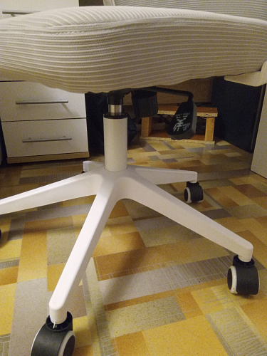 Компьютерное кресло Konfi light gray / blue / white фото покупателя 275