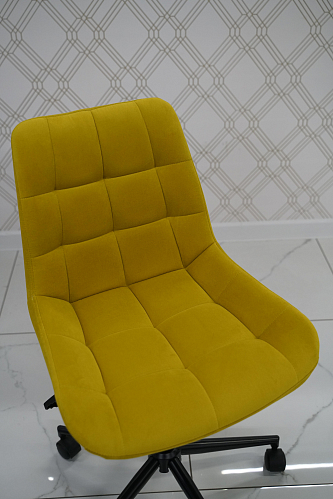 Компьютерное кресло Честер зеленый / черный из шоурума 2