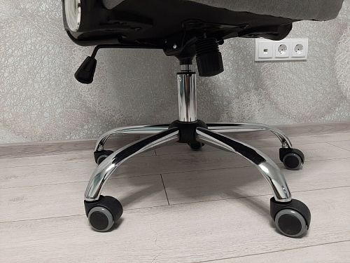 Компьютерное кресло Profit серое / черное фото покупателя 6