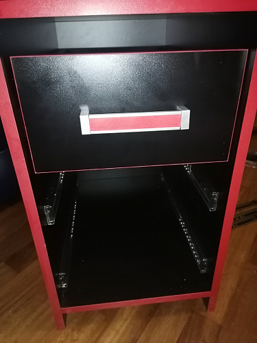 Тумба Ханна черная / красная  - Уцененный экземпляр фото покупателя 138