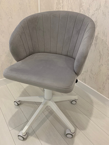 Компьютерное кресло Пард confetti silver серый / черный фото покупателя 70