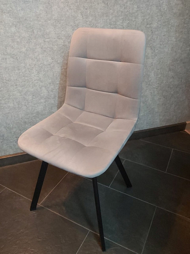 Стул на металлокаркасе Чилли К светло-серый велюр / черный каркас фото покупателя 1354