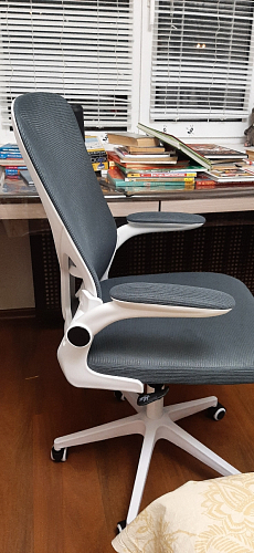 Компьютерное кресло Konfi light gray / white фото покупателя 70