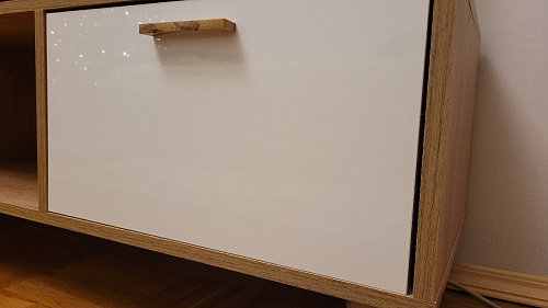 ТВ-тумба Эго Т-3 на ножках бетон светлый / белый глянец фото покупателя 36