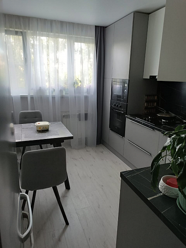 Стул на металлокаркасе Чилли зеленый / черный фото покупателя 403