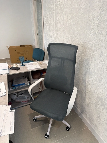 Компьютерное кресло Tilda dark gray / white фото покупателя 2