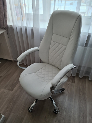 Компьютерное кресло Aragon белое фото покупателя 224