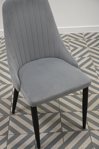 Стул на металлокаркасе Kora green / black из шоурума 8