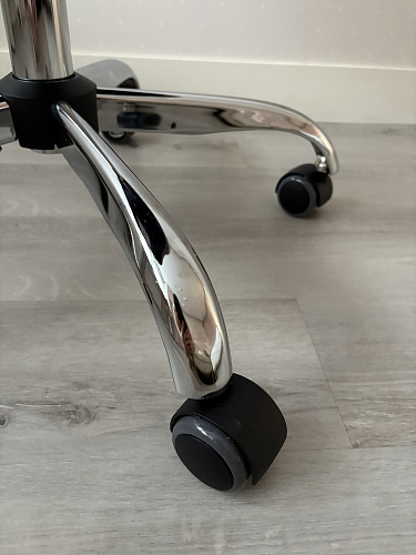 Компьютерное кресло Melody черное фото покупателя 66