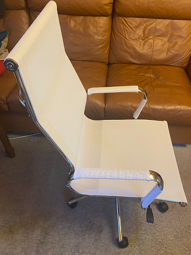 Компьютерное кресло Reus черная сетка / хром фото покупателя 46