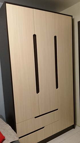 Шкаф Гавана трехстворчатый венге / дуб молочный фото покупателя 2