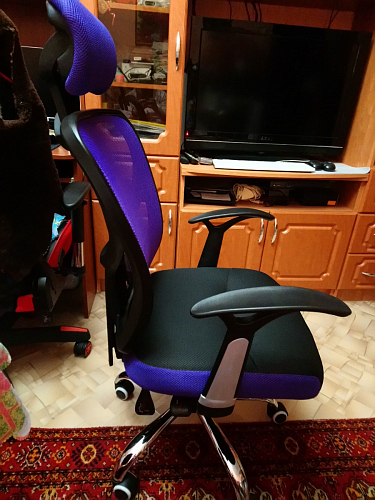 Компьютерное кресло Lody 1 фиолетовое / черное фото покупателя 21