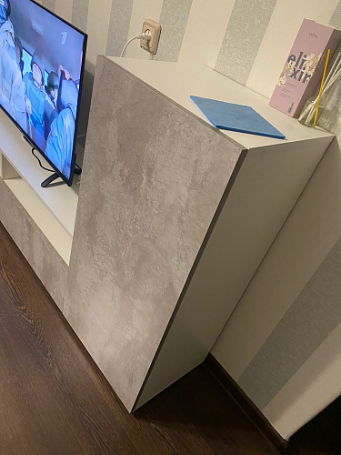 Готовая гостиная Oluwande белый / цемент светлый фото покупателя 6