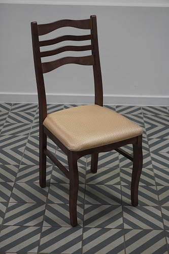 Деревянный стул Амадиу бежевый / молочный из шоурума 2