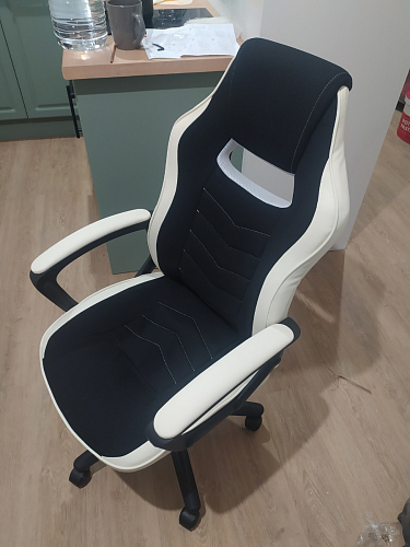 Компьютерное кресло Gamer черное / бежевое фото покупателя 40