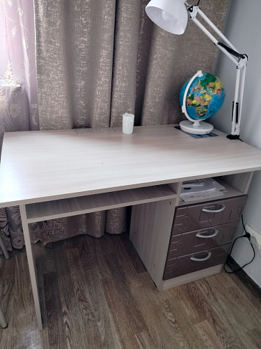 Стол письменный Бриз МДФ волна лайм / ясень светлый фото покупателя 54