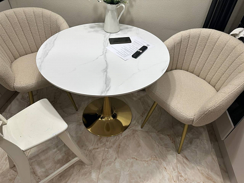 Стол Тулип 90х73 дуб вотан / белый  - Уцененный экземпляр фото покупателя 124