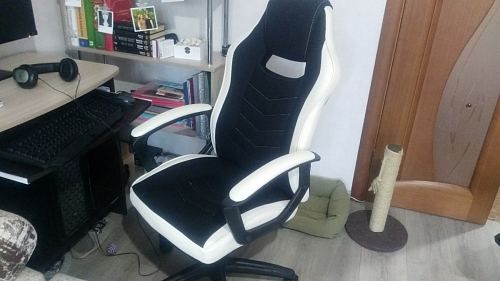 Компьютерное кресло Gamer черное / серое фото покупателя 97