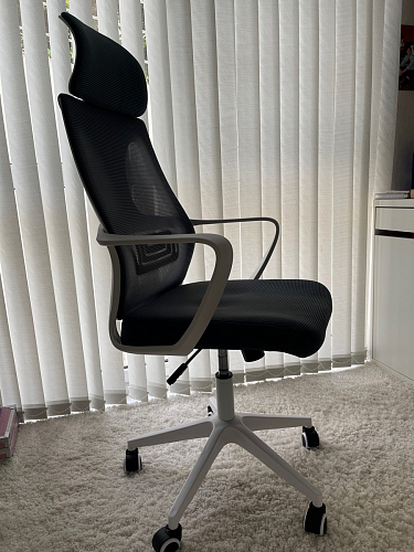 Компьютерное кресло Golem black / white фото покупателя 40