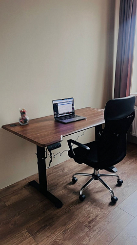 Компьютерный стол Маркос с механизмом подъема 140х80х75 орех кантри / белый фото покупателя 55